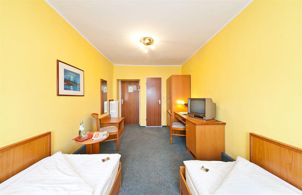 Hotel Norddeutscher Hof Hamburg-Harburg Exteriör bild